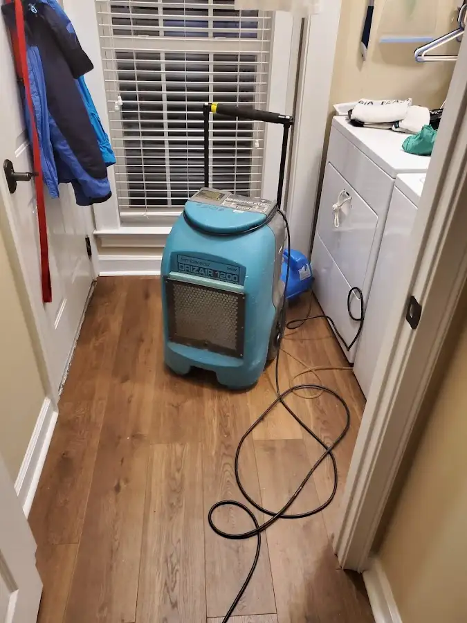 Commercial dehumidifier deployed for Flood Damage Cleanup in Tiburon